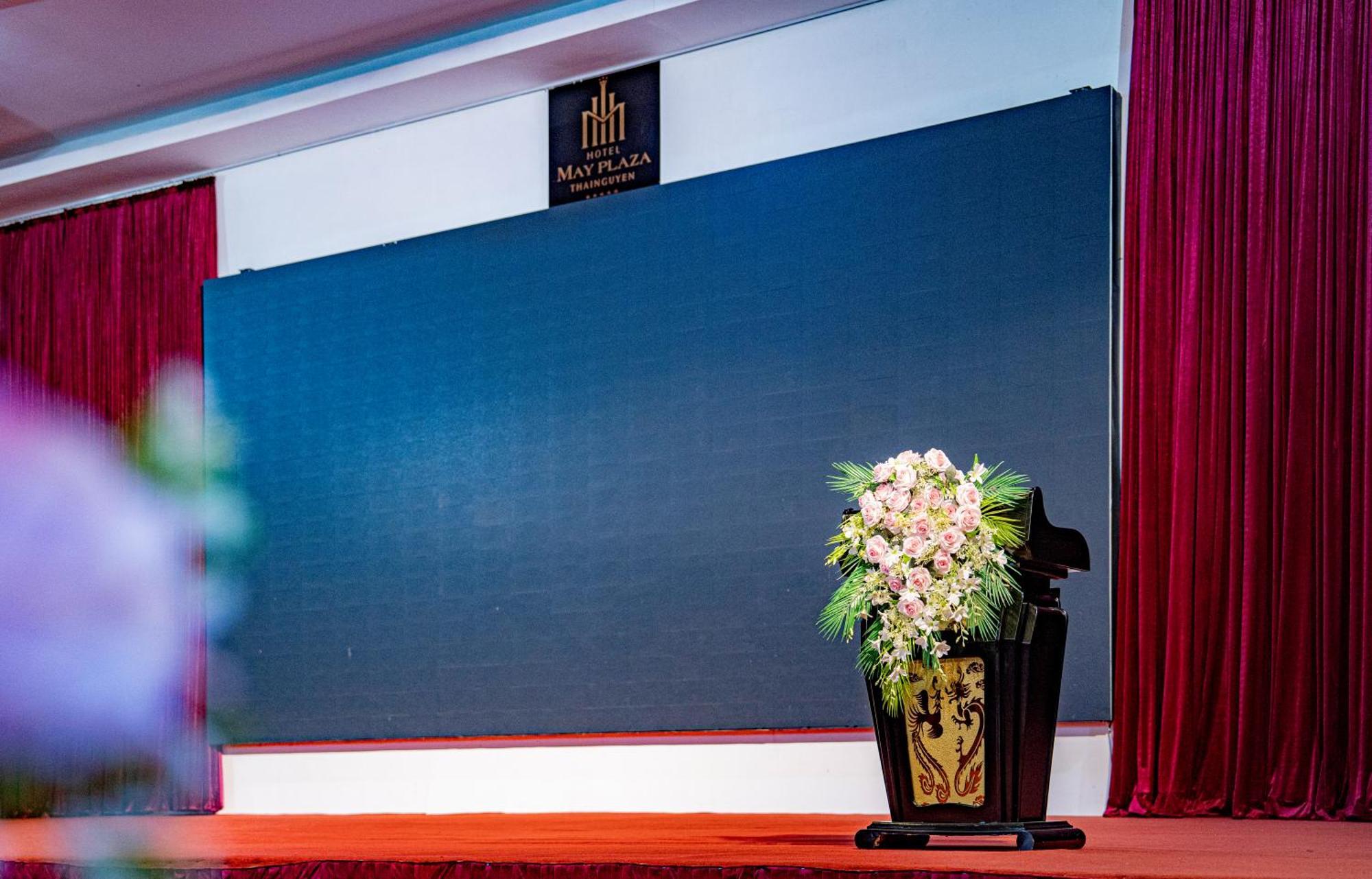 May Plaza Hotel Thái Nguyên Extérieur photo